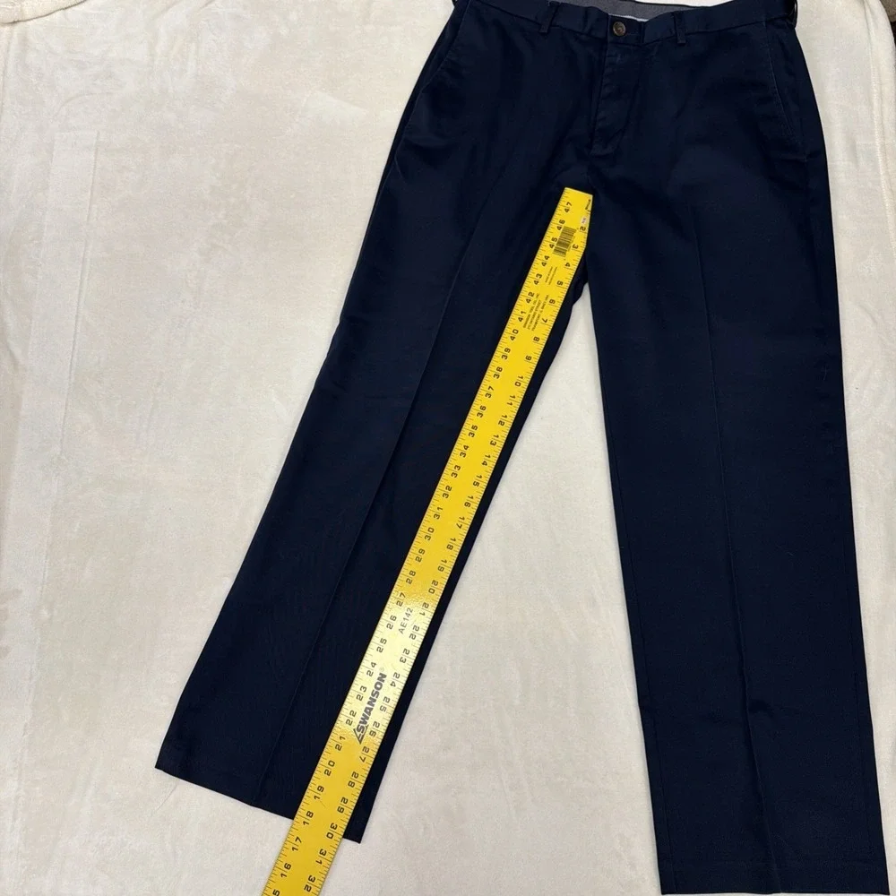 Haggar Premium No Iron Khaki Classic Fit Navy Blue Pants 34x30